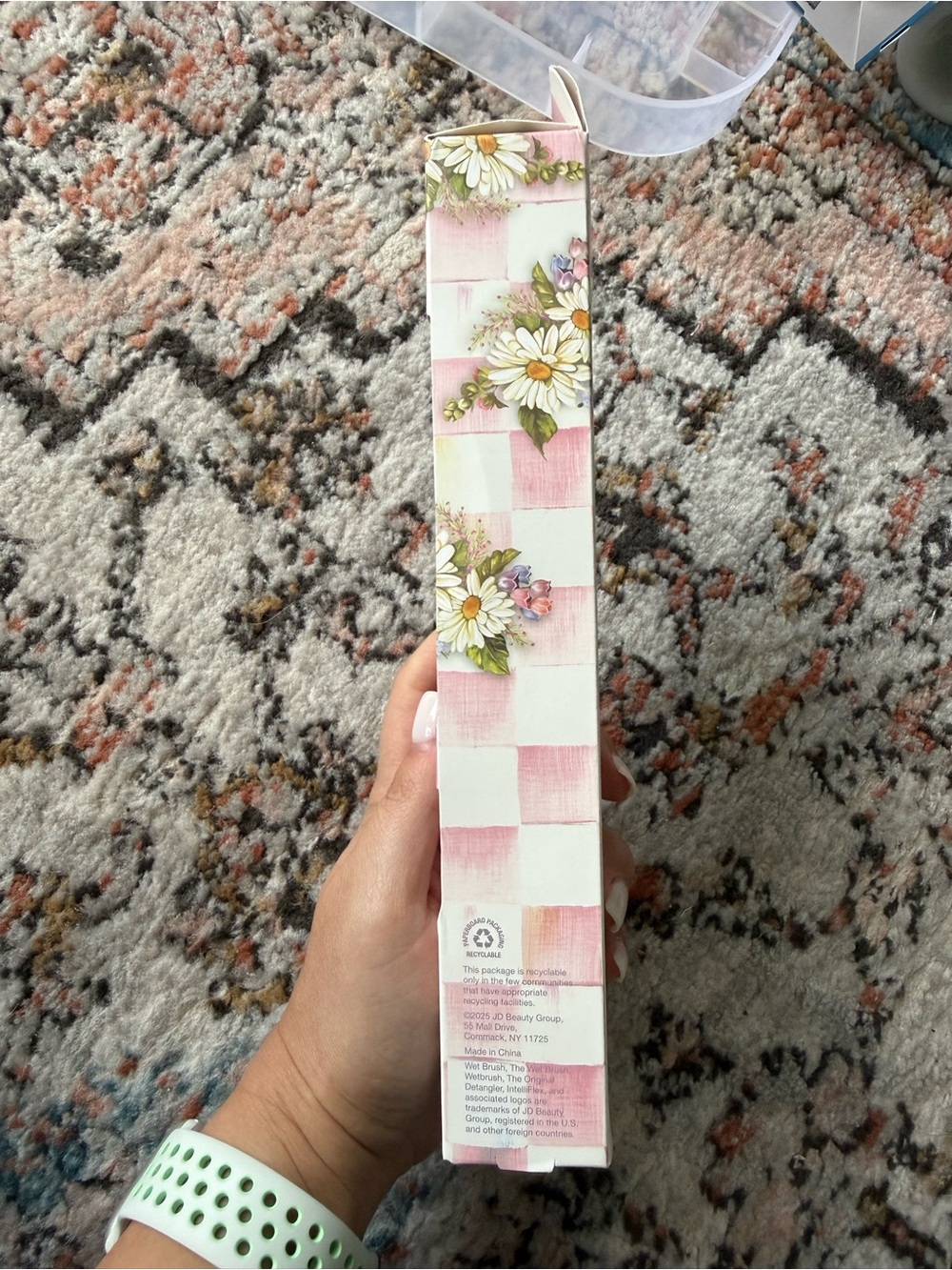 NEW- Wet Brush x Mackenzie Childs Pink Checkered Hair Brush - Picture 4 of 7